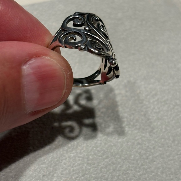 Retired James Avery Sterling Silver Open Sorrento Ring Size 6.5 - Picture 7 of 7